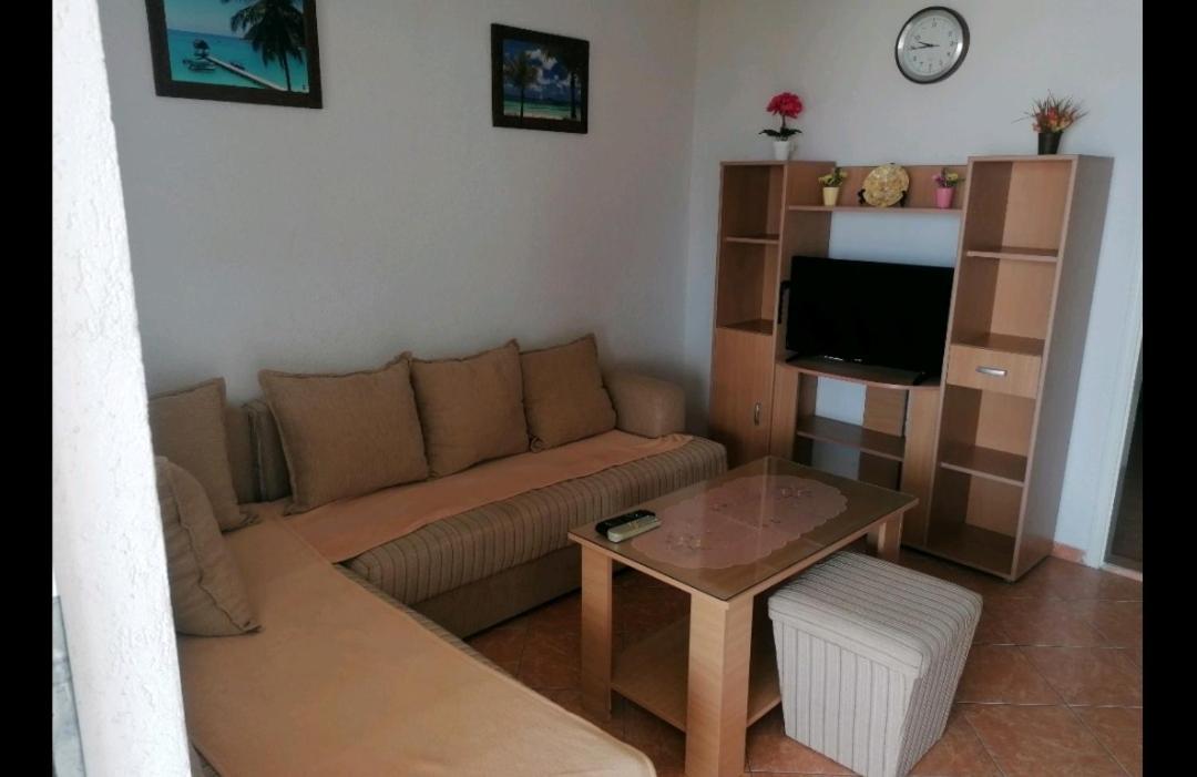 Apartmani Ljubica Utjeha Exterior foto