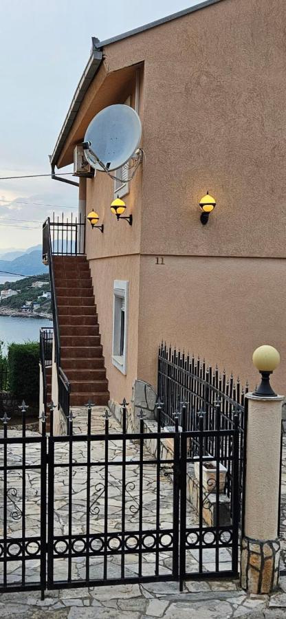 Apartmani Ljubica Utjeha Exterior foto