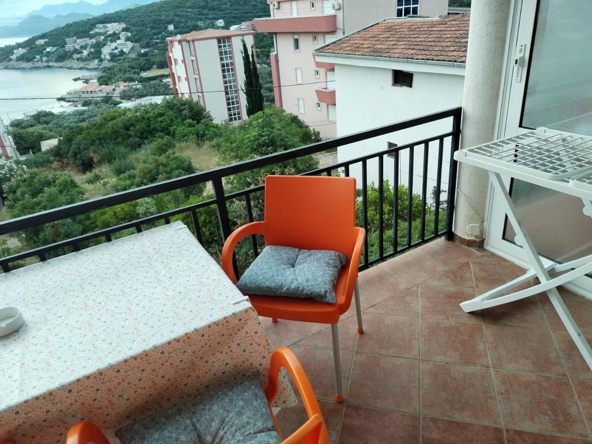 Apartmani Ljubica Utjeha Exterior foto