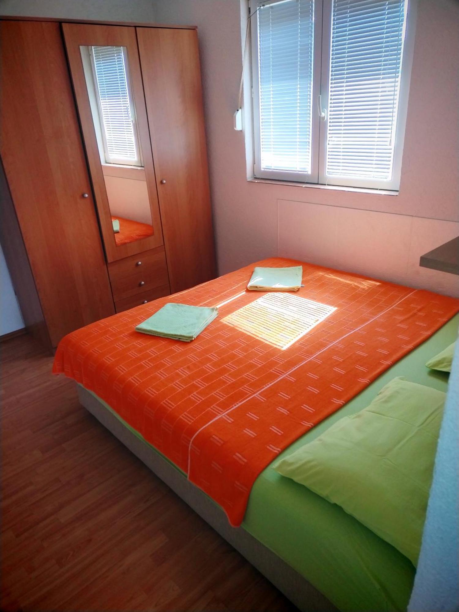 Apartmani Ljubica Utjeha Exterior foto
